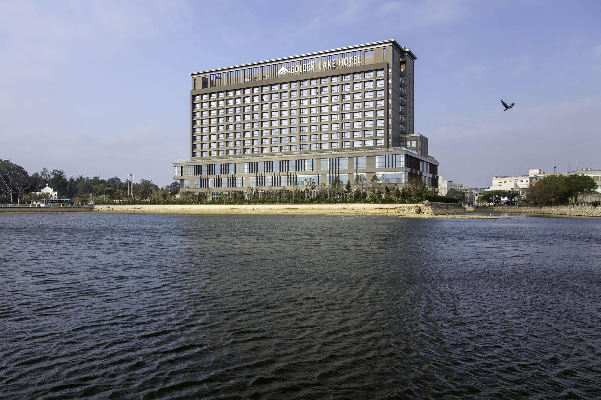 ג'ינהו Golden Lake Hotel מראה חיצוני תמונה