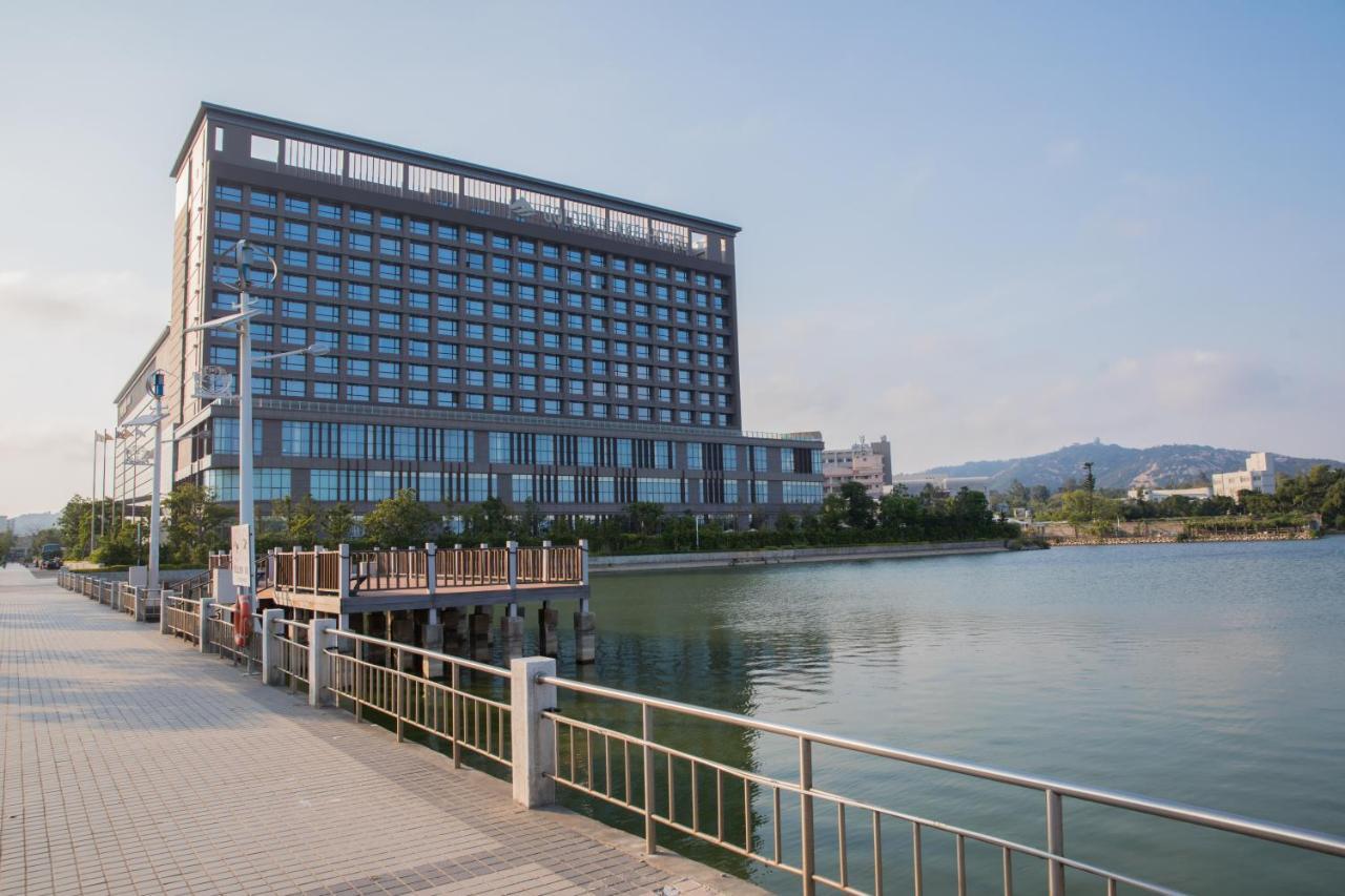 ג'ינהו Golden Lake Hotel מראה חיצוני תמונה